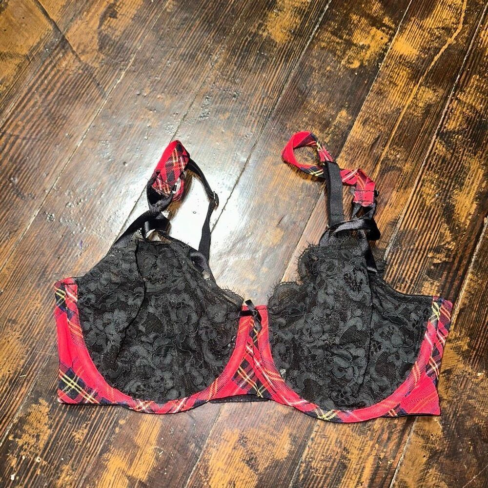 Cacique black lace red plaid mesh lined Balconette 38DD bra